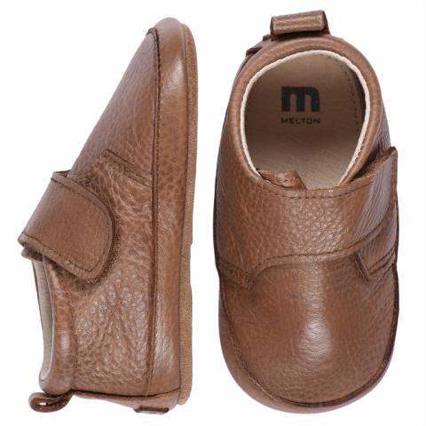 Luxury leather slippers